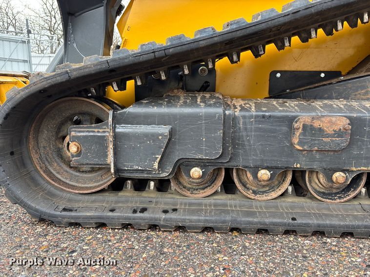 image for item YA1488 2017 John Deere 333G tracked skid steer loader