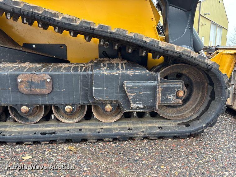 image for item YA1488 2017 John Deere 333G tracked skid steer loader