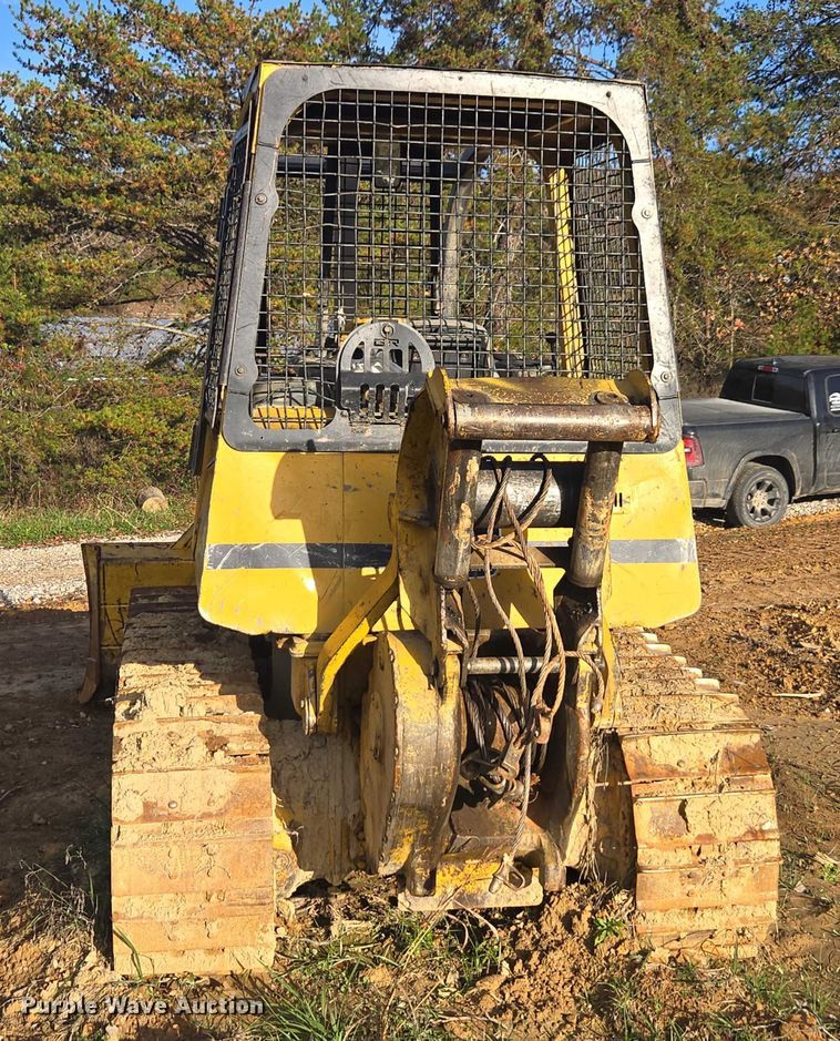 image for item YA1522 2000 John Deere 650H LT dozer