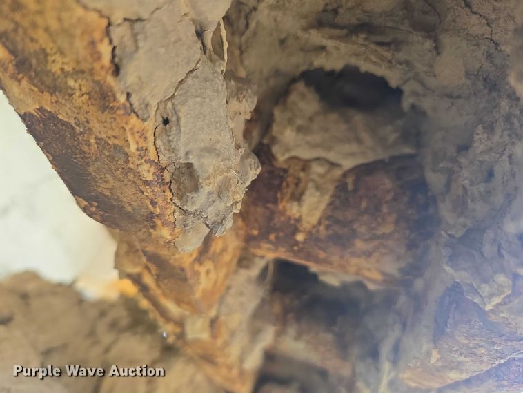 image for item YA1522 2000 John Deere 650H LT dozer