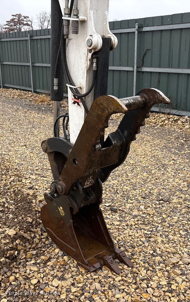 image for item YA1543 2022 Bobcat E42 mini excavator