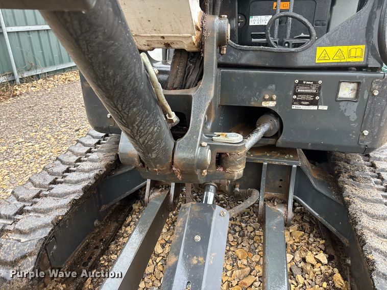 image for item YA1543 2022 Bobcat E42 mini excavator