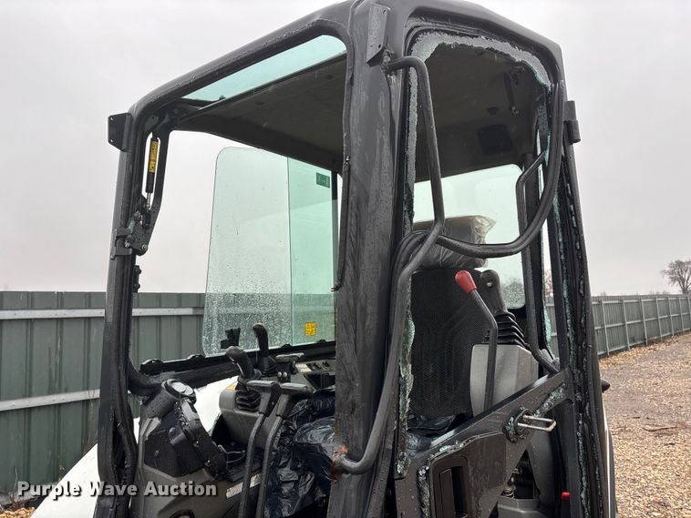 image for item YA1543 2022 Bobcat E42 mini excavator