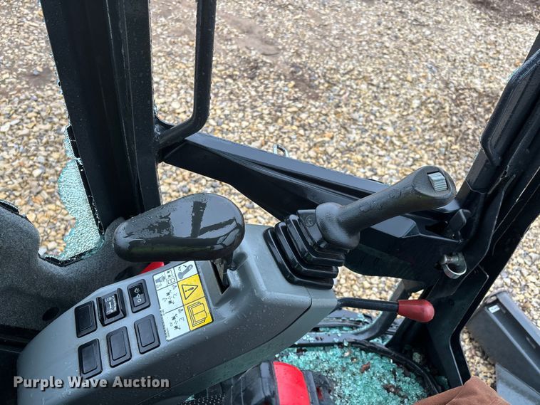 image for item YA1543 2022 Bobcat E42 mini excavator