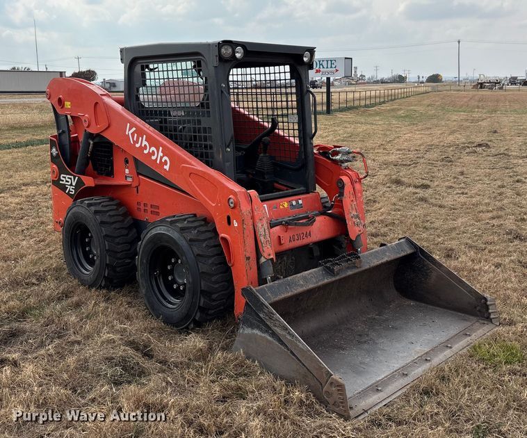 image for item DU6500 2021 Kubota SSV75 skid steer loader