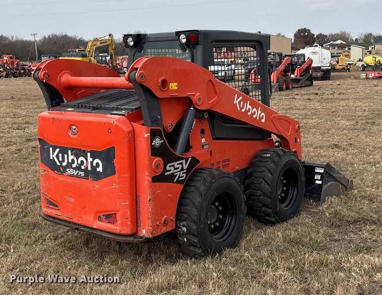 image for item DU6500 2021 Kubota SSV75 skid steer loader