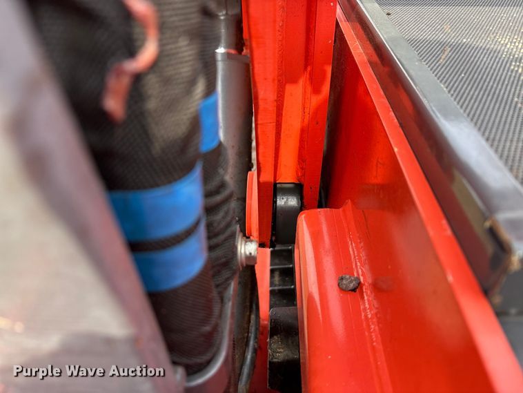 image for item DU6500 2021 Kubota SSV75 skid steer loader