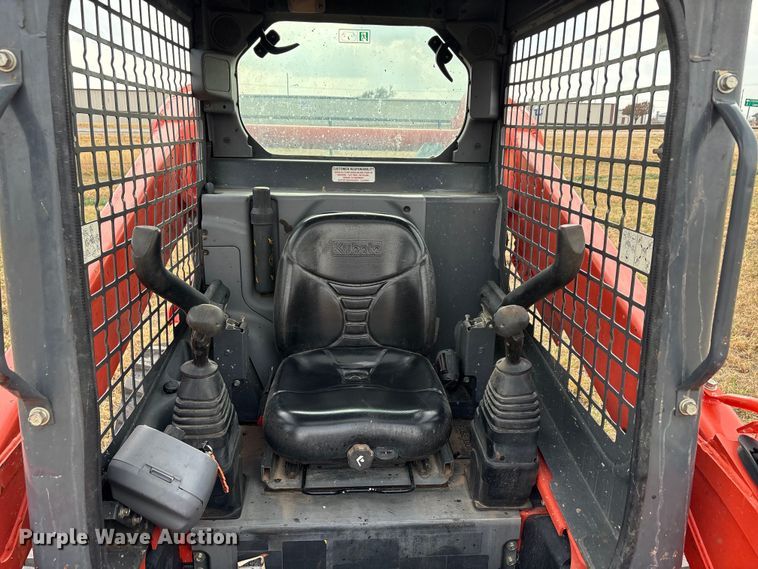 image for item DU6500 2021 Kubota SSV75 skid steer loader