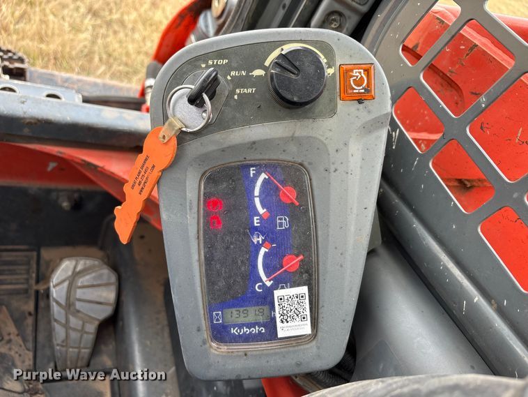 image for item DU6500 2021 Kubota SSV75 skid steer loader