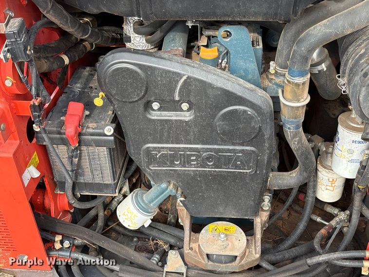 image for item DU6500 2021 Kubota SSV75 skid steer loader
