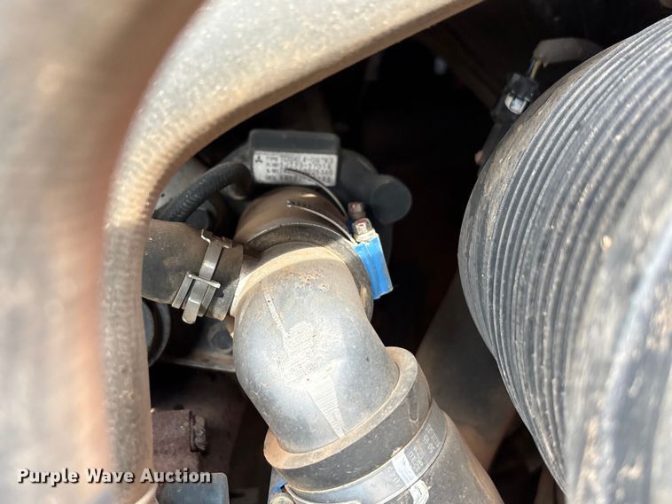 image for item DU6500 2021 Kubota SSV75 skid steer loader