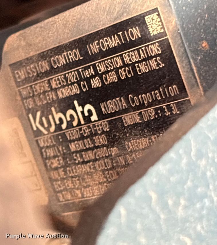 image for item DU6500 2021 Kubota SSV75 skid steer loader