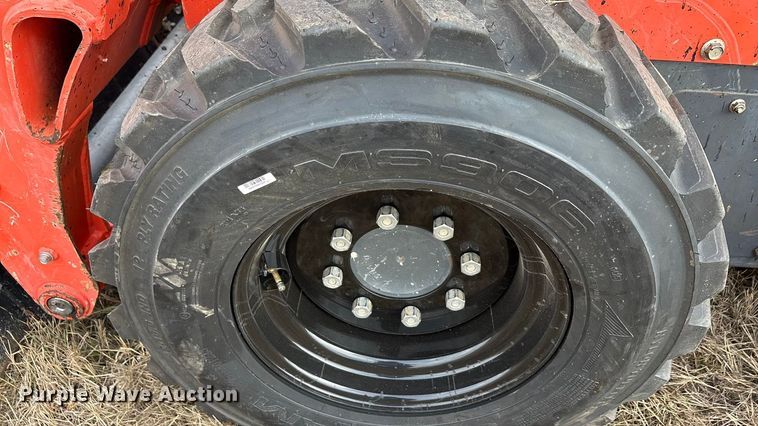 image for item DU6500 2021 Kubota SSV75 skid steer loader