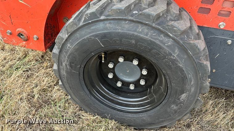 image for item DU6500 2021 Kubota SSV75 skid steer loader