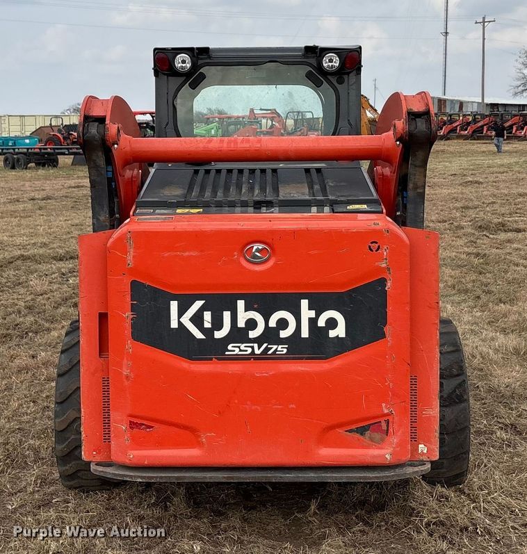 image for item DU6501 2021 Kubota SSV75 skid steer loader