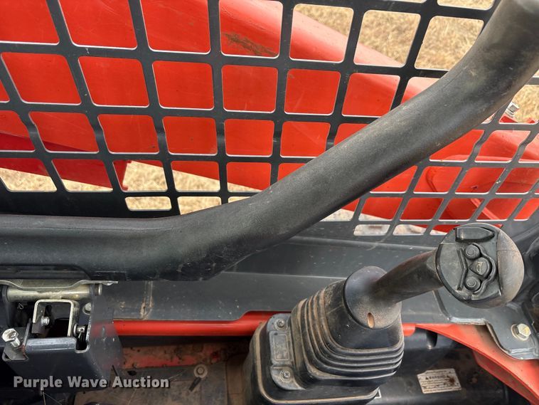 image for item DU6501 2021 Kubota SSV75 skid steer loader