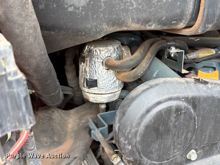 image for item DU6501 2021 Kubota SSV75 skid steer loader