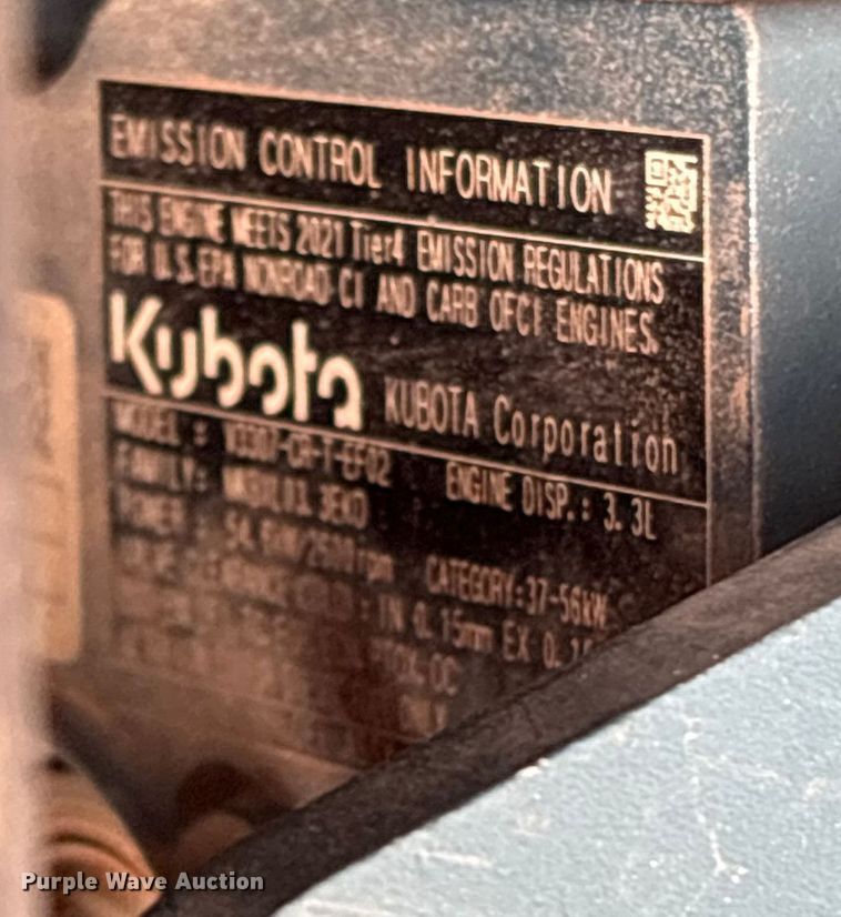 image for item DU6501 2021 Kubota SSV75 skid steer loader