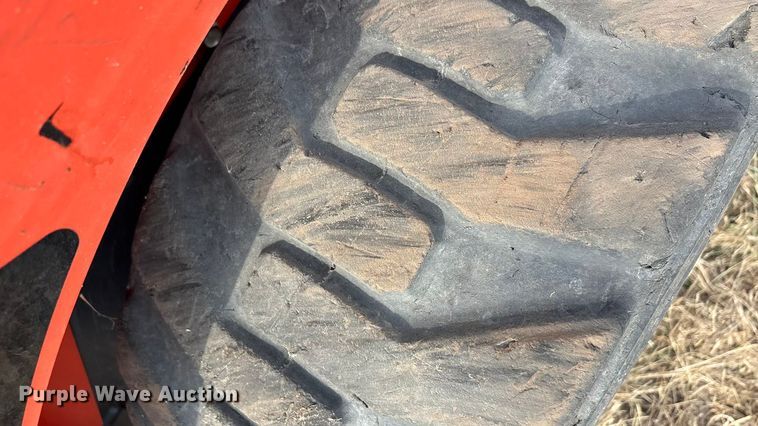 image for item DU6501 2021 Kubota SSV75 skid steer loader