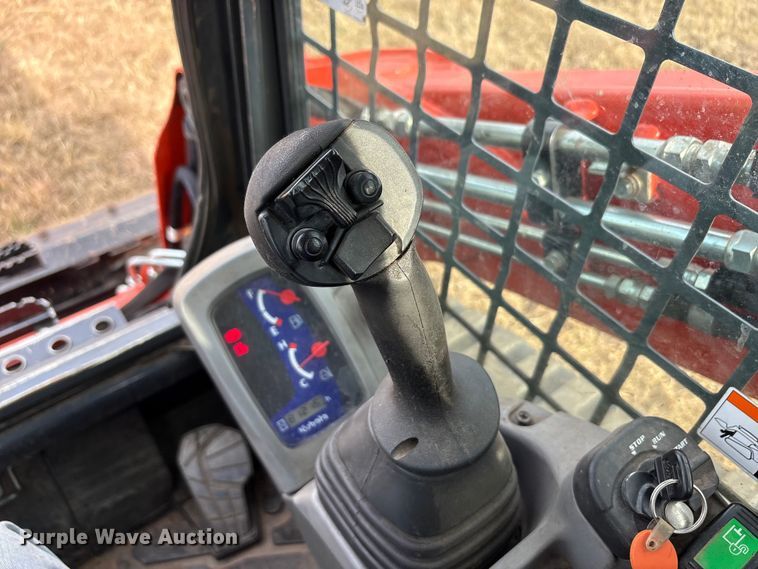 image for item DU6502 2021 Kubota SVL65-2 tracked skid steer loader