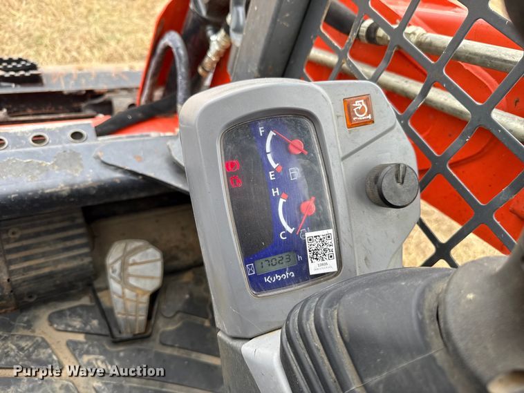 image for item DU6505 2020 Kubota SVL65-2 tracked skid steer loader