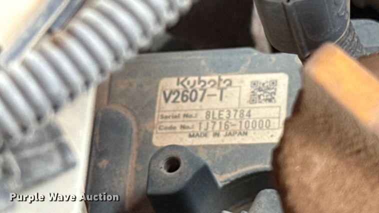 image for item DU6505 2020 Kubota SVL65-2 tracked skid steer loader