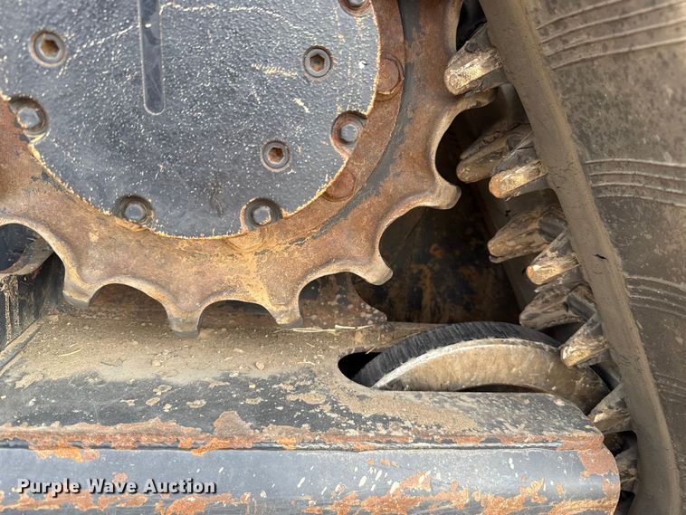 image for item DU6505 2020 Kubota SVL65-2 tracked skid steer loader