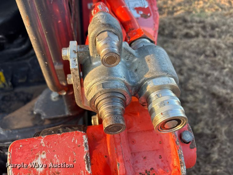 image for item DU6506 2020 Kubota SVL75-2 tracked skid steer loader