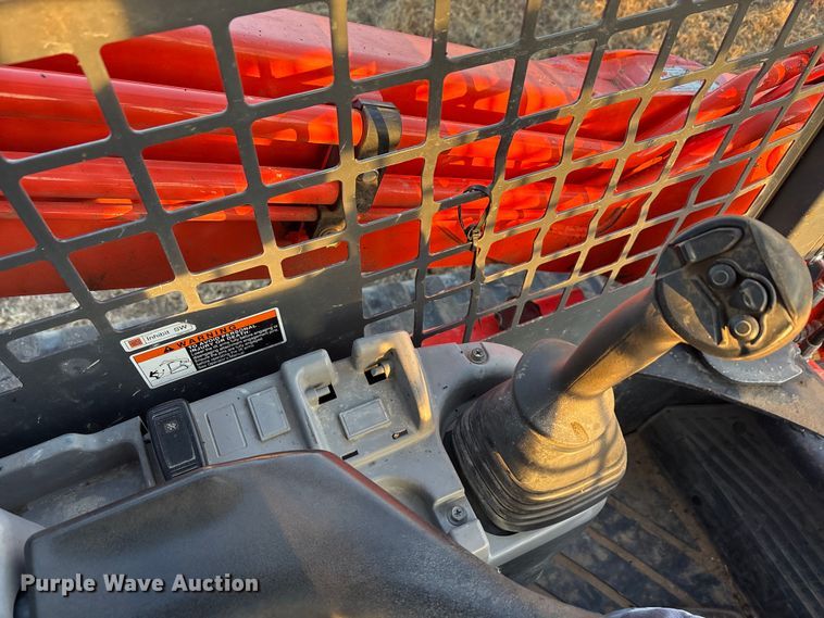 image for item DU6506 2020 Kubota SVL75-2 tracked skid steer loader