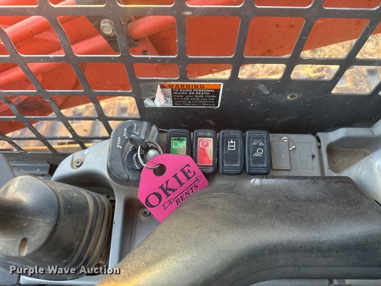 image for item DU6507 2020 Kubota SVL75-2 tracked skid steer loader