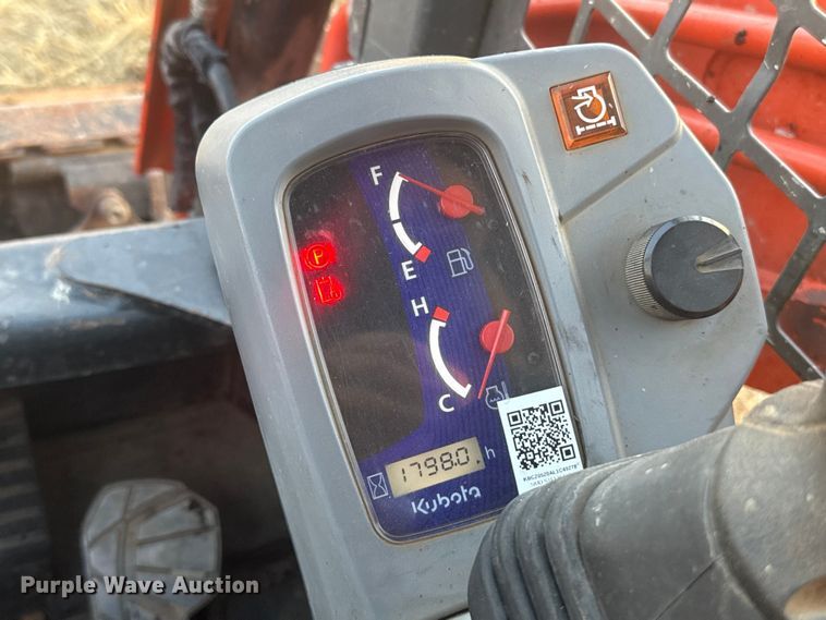 image for item DU6507 2020 Kubota SVL75-2 tracked skid steer loader