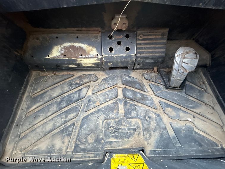 image for item DU6507 2020 Kubota SVL75-2 tracked skid steer loader