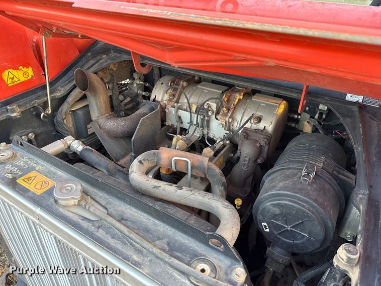 image for item DU6507 2020 Kubota SVL75-2 tracked skid steer loader