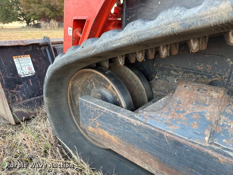 image for item DU6507 2020 Kubota SVL75-2 tracked skid steer loader