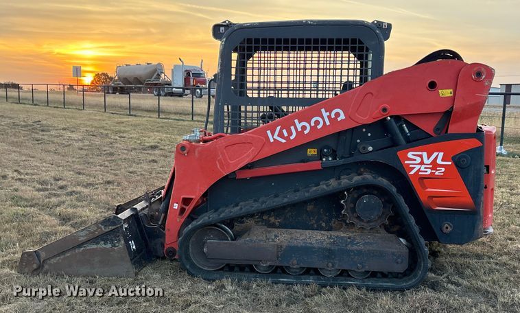 image for item DU6508 2021 Kubota SVL75-2 tracked skid steer loader