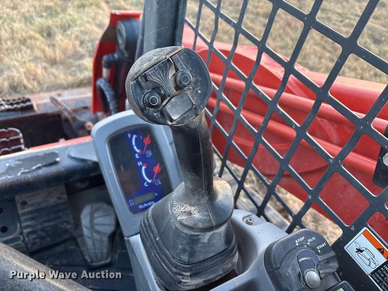 image for item DU6508 2021 Kubota SVL75-2 tracked skid steer loader