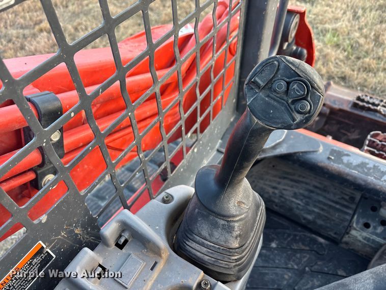 image for item DU6508 2021 Kubota SVL75-2 tracked skid steer loader