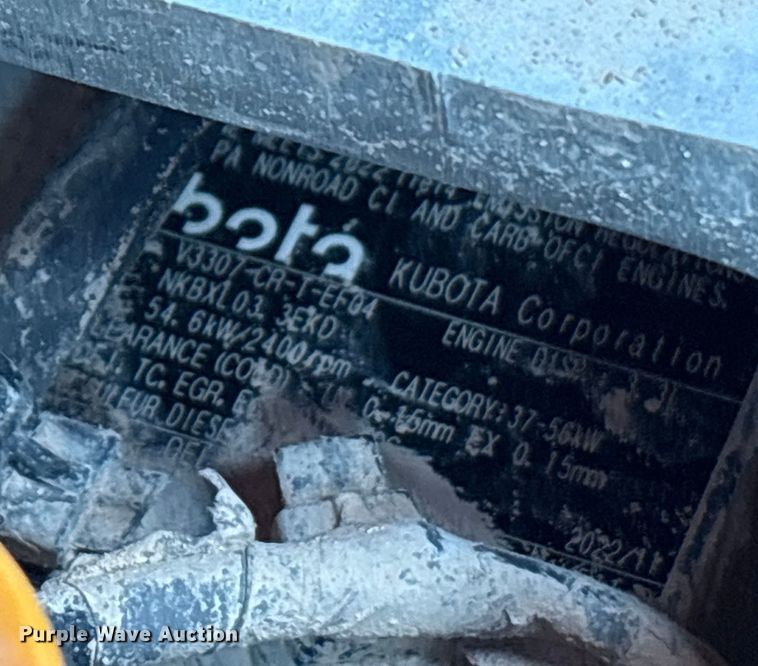 image for item DU6508 2021 Kubota SVL75-2 tracked skid steer loader