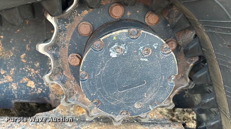 image for item DU6508 2021 Kubota SVL75-2 tracked skid steer loader