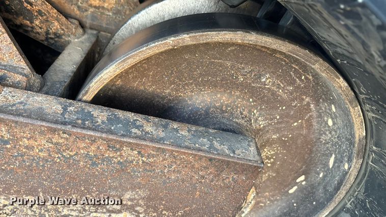 image for item DU6508 2021 Kubota SVL75-2 tracked skid steer loader