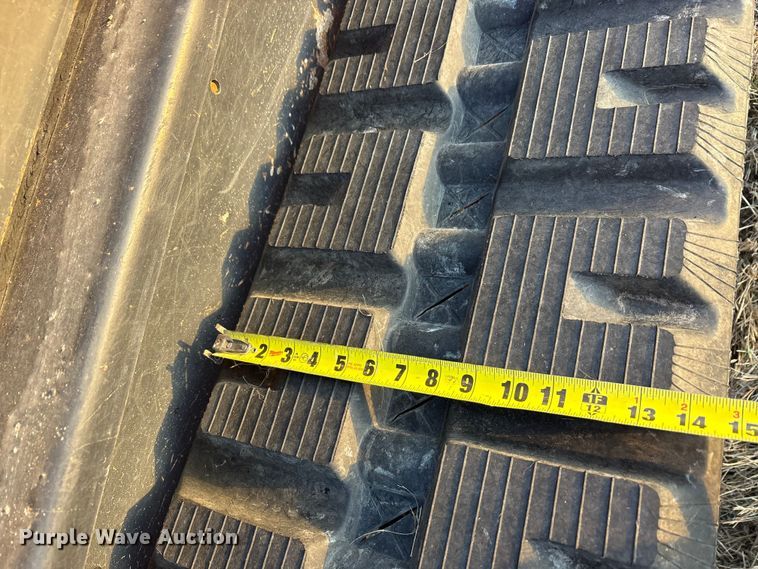 image for item DU6508 2021 Kubota SVL75-2 tracked skid steer loader