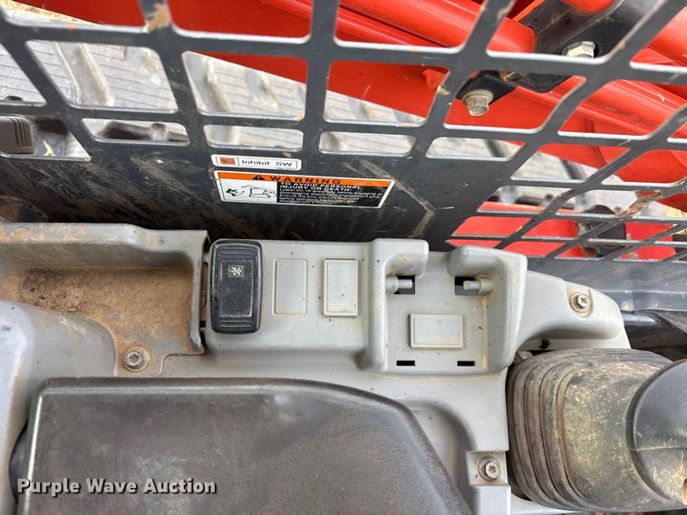 image for item DU6509 2020 Kubota SVL75-2 tracked skid steer loader