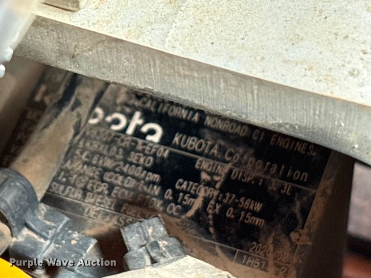 image for item DU6509 2020 Kubota SVL75-2 tracked skid steer loader