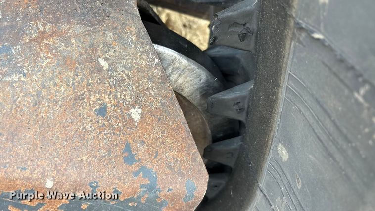 image for item DU6509 2020 Kubota SVL75-2 tracked skid steer loader