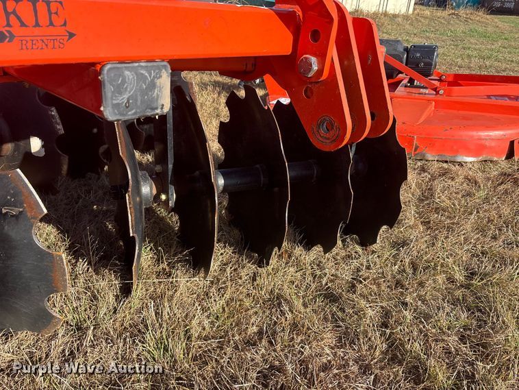 image for item DU6511 2023 Land Pride LPDH2572 off-set disk