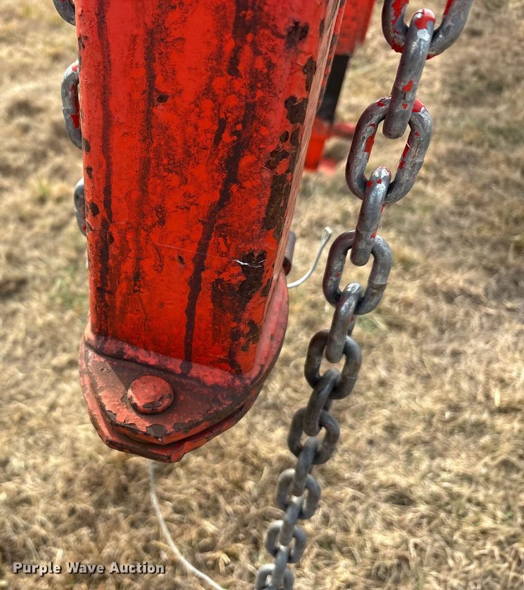 image for item DU6513 2018 Heavybilt hay bale trailer