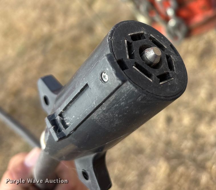 image for item DU6513 2018 Heavybilt hay bale trailer