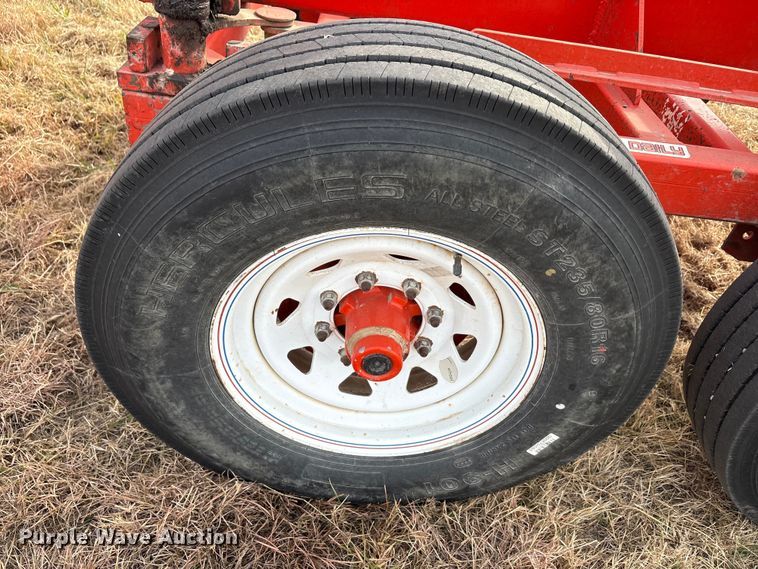 image for item DU6513 2018 Heavybilt hay bale trailer