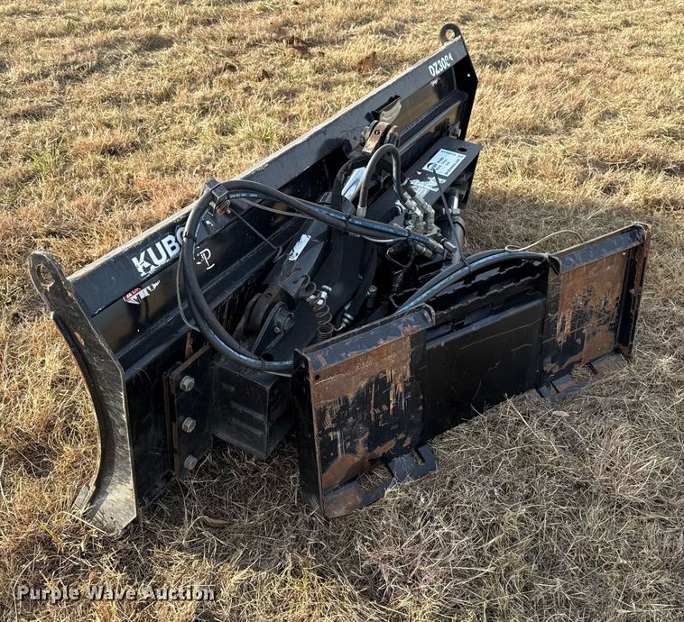 image for item DU6515 2020 Kubota DZ3084 skid steer dozer blade