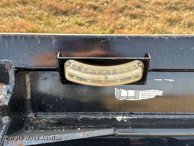 image for item DU6515 2020 Kubota DZ3084 skid steer dozer blade